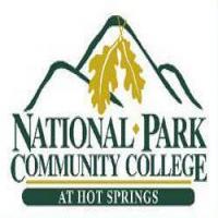ナショナル・パーク・コミュニティ・カレッジのロゴです
