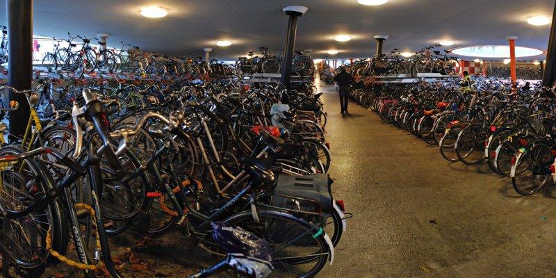 フローニンゲン中央駅の駐輪場