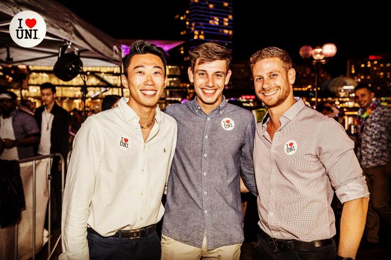 シドニーのナイトライフwith brothers. シドニーのナイトライフwith brothers.