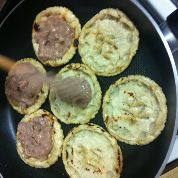 ソペスの上にフリホレス ソペスの上にフリホレス