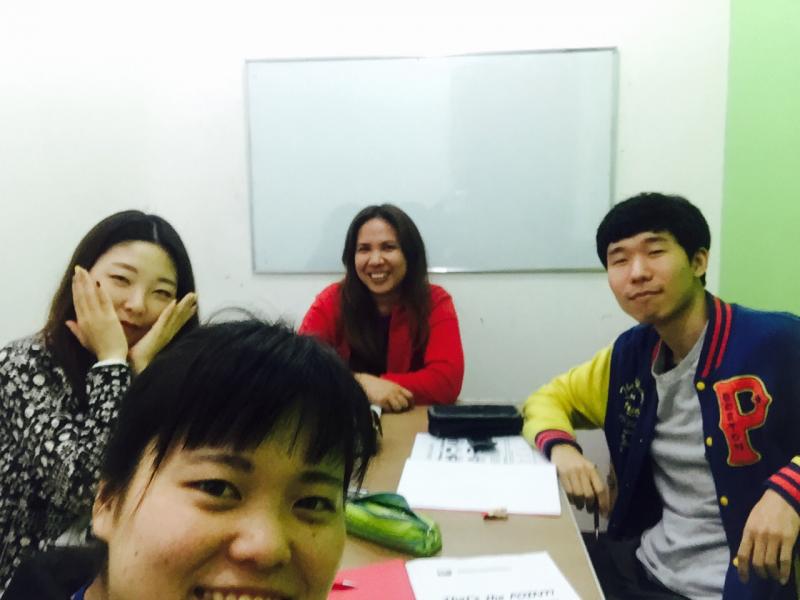 韓国人大学生たちとの授業で