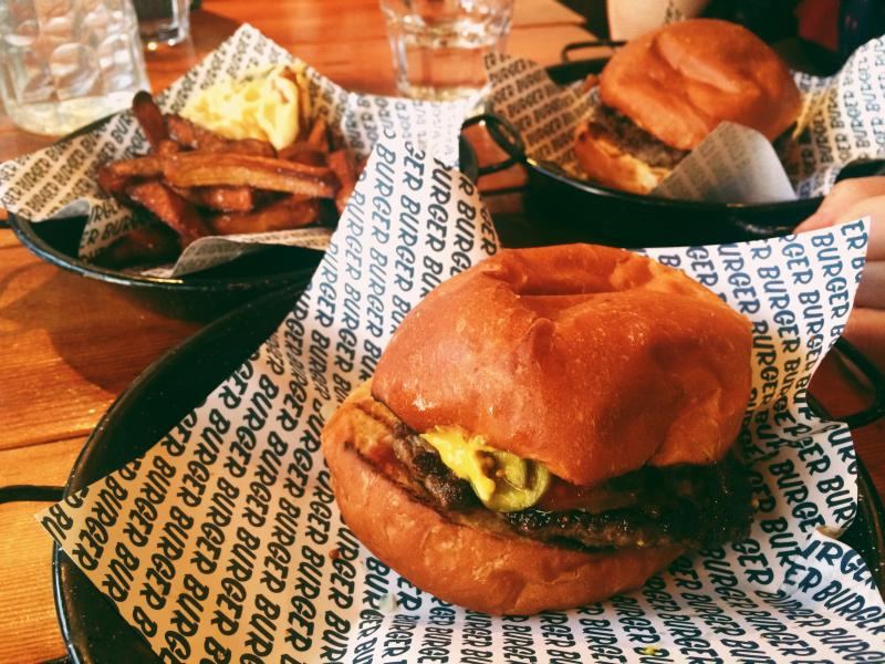 Burger Burgerのバーガー