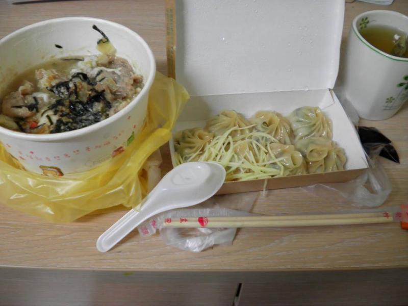 台湾風お茶づけと加依軒の小籠包