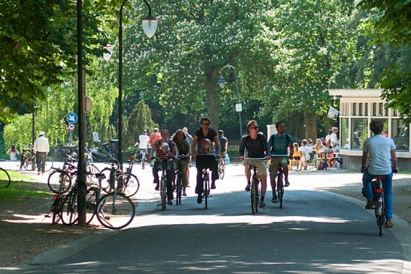 フローニンゲンの街並み フローニンゲンの街並み