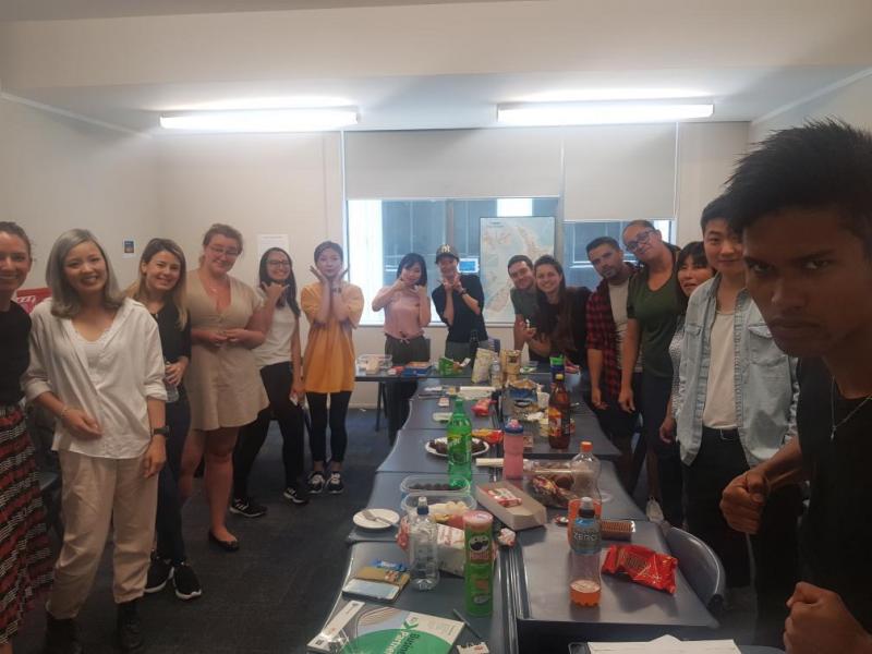 クラスメイトと最後のツーショット