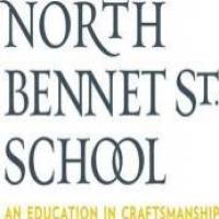 ノース・ベネット・ストリート・スクールのロゴです