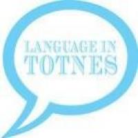Totnes School of Englishのロゴです