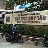 Duy Tan Universityのロゴです