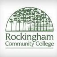 ロッキングハム・コミュニティ・カレッジのロゴです