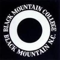 Black Mountain Collegeのロゴです