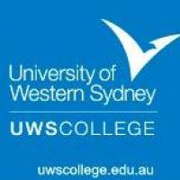 UWSCollegeのロゴです
