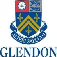 Glendon Collegeのロゴです