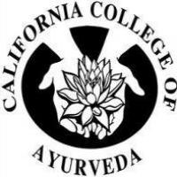 カリフォルニア・カレッジ・オブ・ユルヴェーダのロゴです