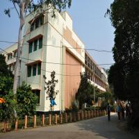 Ramakrishna Mission Residential Collegeのロゴです