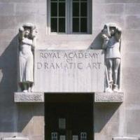 Royal Academy of Dramatic Artのロゴです