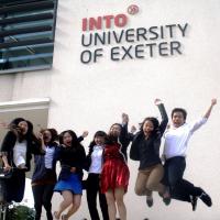 INTO University of Exeterのロゴです