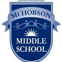 マウント・ホブソン・ミドルスクールのロゴです